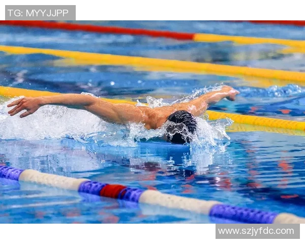 蝶泳技巧提升与体能训练相结合的全方位训练方法解析